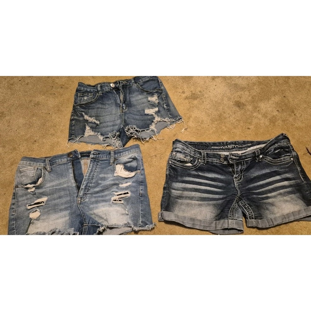 Women's Distressed‎ Denim Jean Shorts Lot of 3 | Shein 6, Aero 14, Vanity 29
